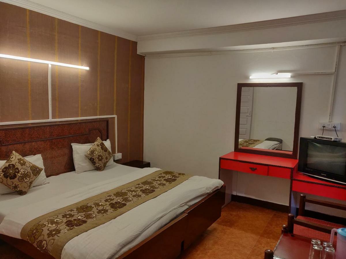 Hotel Hamers International Mussoorie Eksteriør billede