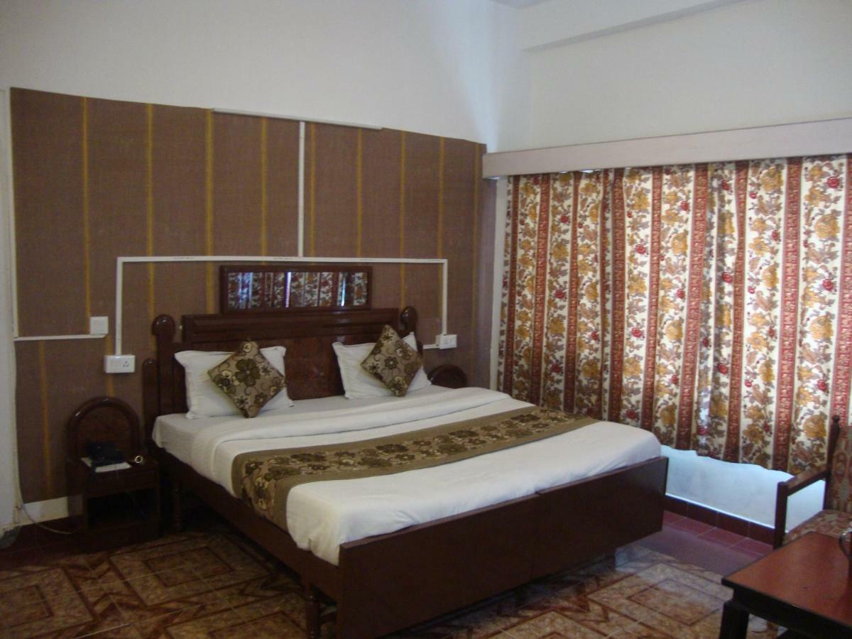 Hotel Hamers International Mussoorie Eksteriør billede
