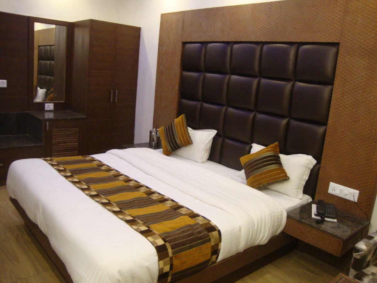 Hotel Hamers International Mussoorie Eksteriør billede